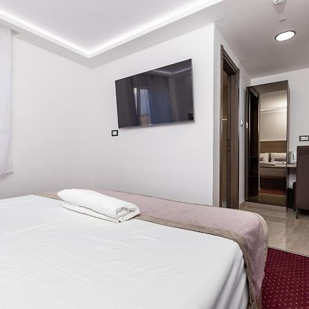Fors Resort & Spa Belgrado Esterno foto