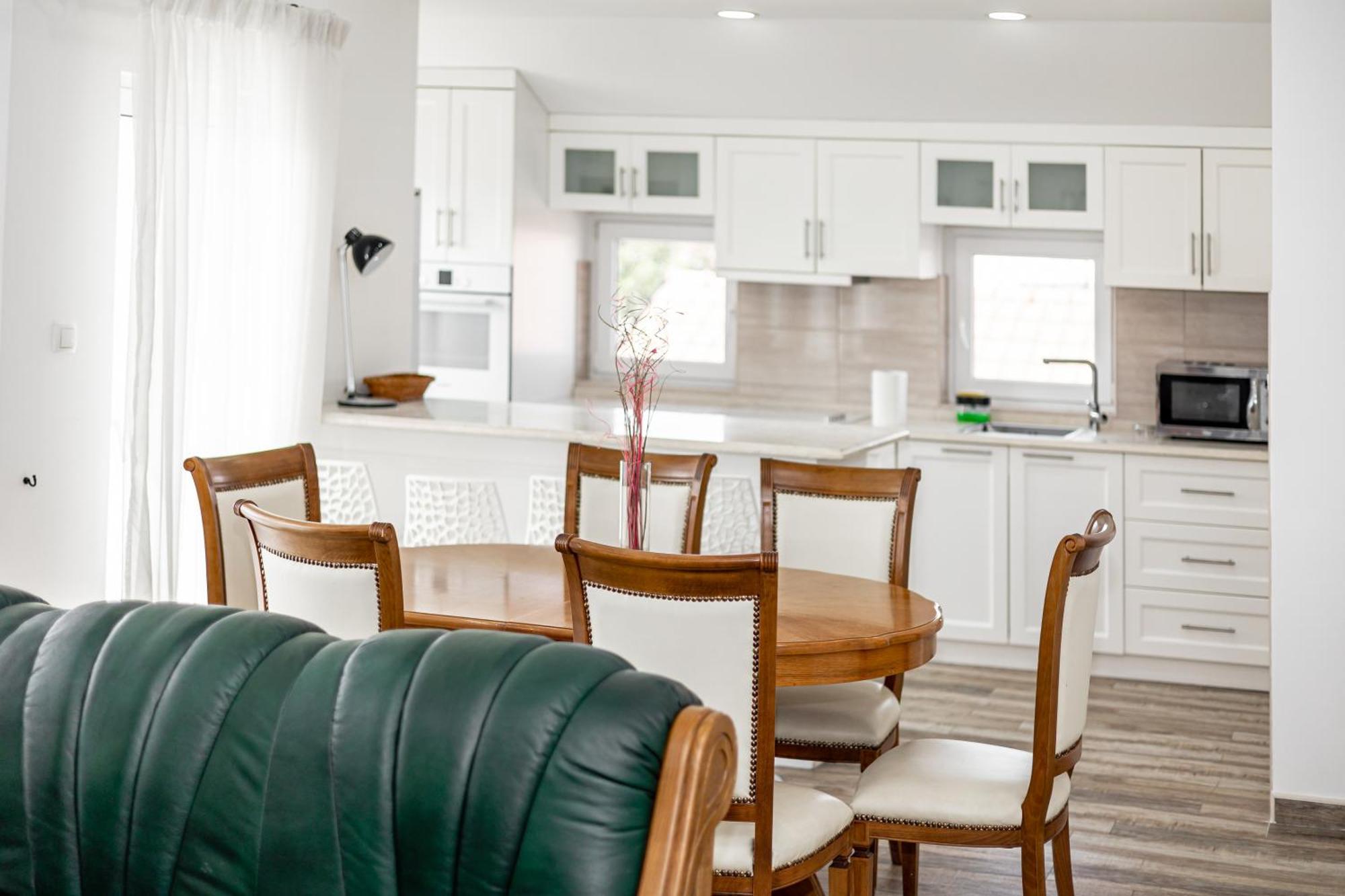 Fors Resort & Spa Belgrado Esterno foto