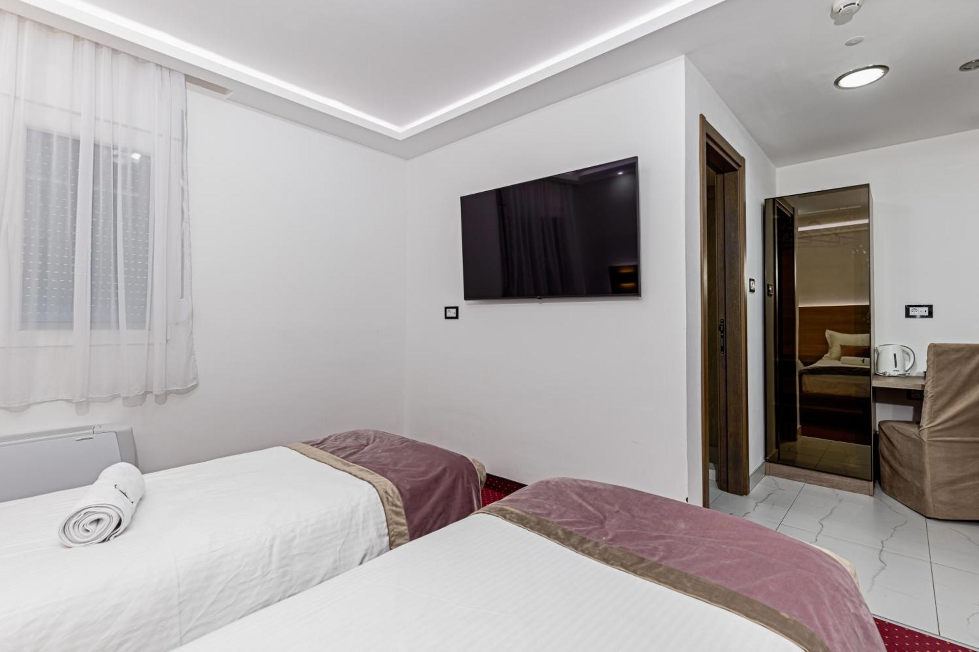 Fors Resort & Spa Belgrado Esterno foto