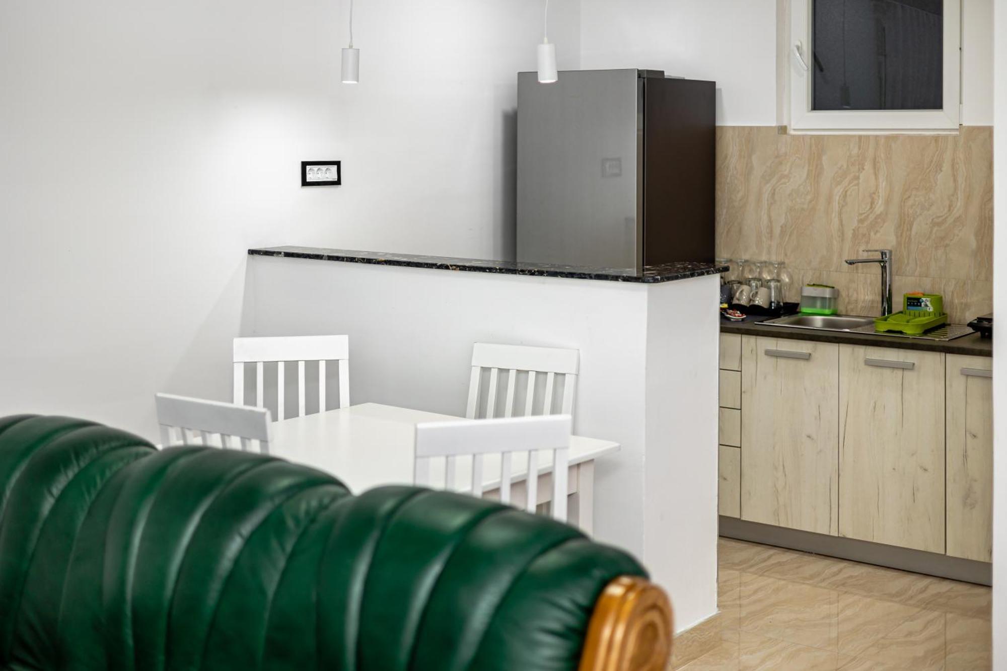 Fors Resort & Spa Belgrado Esterno foto